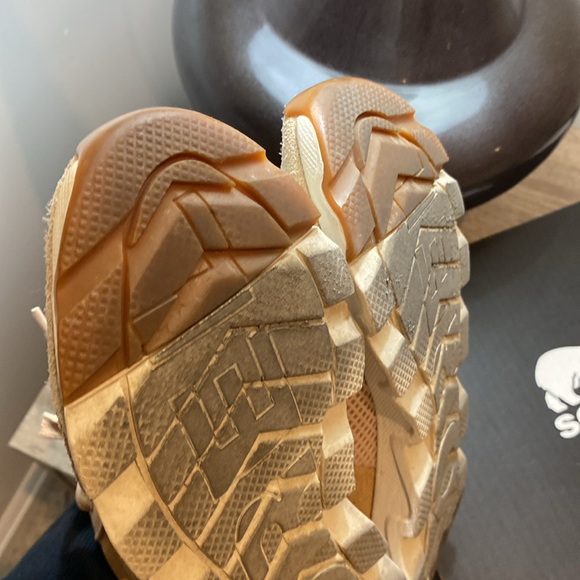 SOREL - Picture 9 of 10